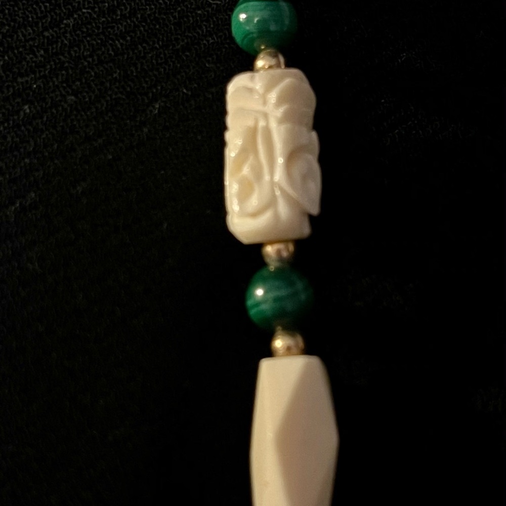 Vtg genuine malachite carved jade  gold necklace - Picture 12 of 12